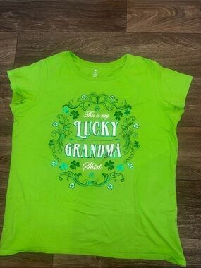 Lucky Grandma Short Sleeve Tee in Bright Green